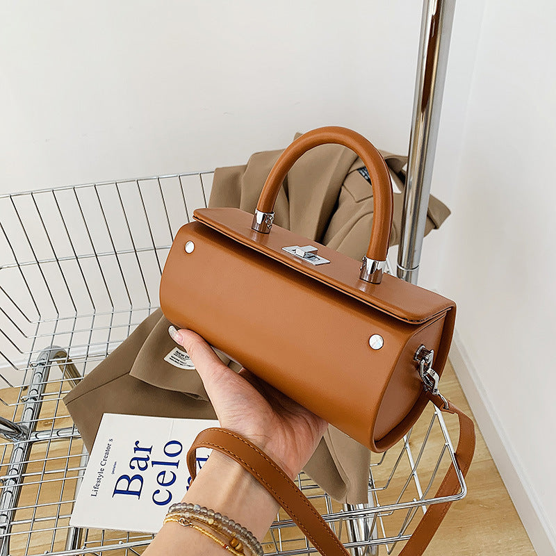 High-end Portable Small Square Bag Women's 2022 New Spring and Summer Messenger Bag Niche ins Shoulder Bag
